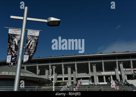 Vista generale del Nissan Stadium prima del 2018 Bledisloe Rugby test match tra la Nuova Zelanda e l'Australia al Nissan Stadium di Yokohama Kanagawa, Giappone il 27 ottobre 2018. (Foto di AFLO) Foto Stock