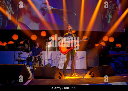 James Blunt, Saenger, musica, concerti, cantando, tappeto rosso, tappeto rosso mostra, 37th sportivo tedesco di premere la sfera nel Alte Oper Frankfurt, 03.11.2018. | Utilizzo di tutto il mondo Foto Stock