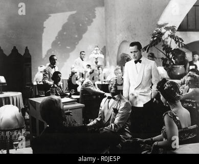 Pellicola originale titolo: Casablanca. Titolo inglese: Casablanca. Anno: 1942. Direttore: Michael Curtiz. Stelle: Humphrey Bogart; Dooley Wilson. Credito: WARNER BROTHERS / Album Foto Stock