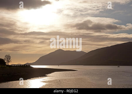 Visualizzazione monocromatica sul Loch Linnhe, da Bunree, Lochaber tardo pomeriggio, Lochaber, Scotland, Regno Unito Foto Stock