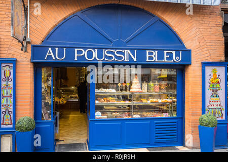 Au Poussin Bleu,pasticceria,patisserie,macaron,amaretto, torta,negozi,a,centro,d,Toulouse,città,Haute-Garonne,sud,d,Francia,Occitanie,francese,l'Europa,Unione Foto Stock