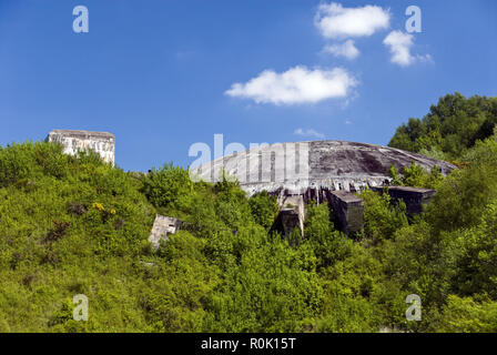La Coupole o Coupole d'Helfaut-Wizernes, è un tedesco guerra mondiale due bunker sotterraneo per il lancio V-2 razzi, nei pressi di Saint omer, Francia. Foto Stock