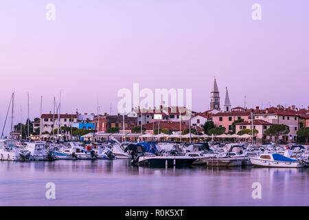 Susnet sulla porta a Izola penisola, Slovenia. Foto Stock