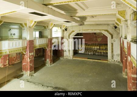 Wien, ehemaliges Mittersteigtheater Mala Strana am Mittersteig - Vienna, ex teatro Mala Strana Foto Stock