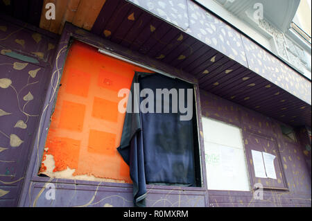 Wien, ehemaliges Mittersteigtheater Mala Strana am Mittersteig - Vienna, ex teatro Mala Strana Foto Stock