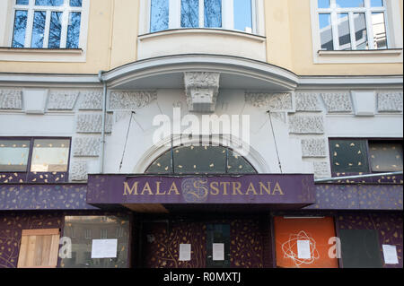 Wien, ehemaliges Mittersteigtheater Mala Strana am Mittersteig - Vienna, ex teatro Mala Strana Foto Stock