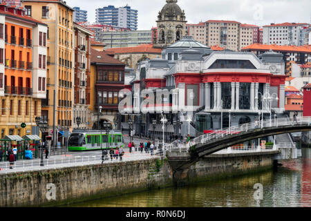 Il Mercado de la Rivera, Bilbao, Biscaglia, Paese Basco, Euskadi, Spagna, Europa Foto Stock