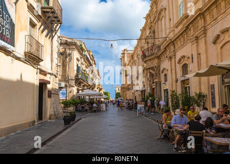 Noto, Italia - 21 Settembre 2018: Street View di Noto, Sicilia, Italia. Foto Stock