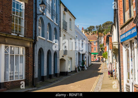 Courthouse Street, Hastings Old Town, Hastings, East Sussex, Inghilterra Foto Stock