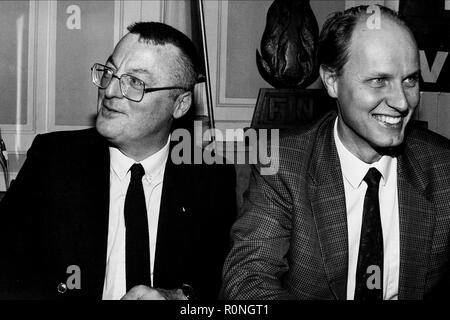 Archivi 90ies: Karl Lang paga visita regionale al Fronte Nazionale (FN), Lione, Francia Foto Stock