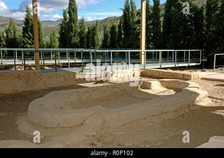 Antica villa romana " El Ruedo' - atrio con impluvium (primo secolo). Almedinilla. In provincia di Cordoba. Regione dell'Andalusia. Spagna. Europa Foto Stock