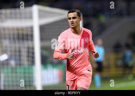 Milano, Italia. 6 Novembre, 2018. Philippe Coutinho del FC Barcelona durante la UEFA Champions League Group B match tra FC Internazionale e il FC Barcelona. Credito: Marco Canoniero/Alamy Live News Foto Stock