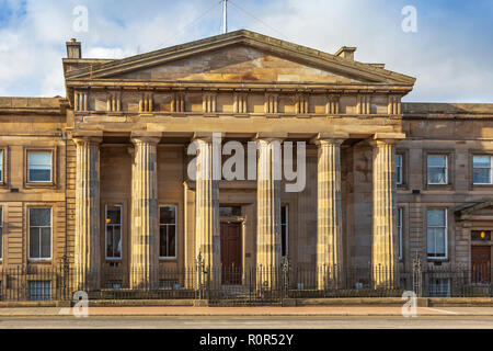 Edificio originale utilizzato come l Alta Corte di Justiciary, Saltmarket, Glasgow, Scozia Foto Stock