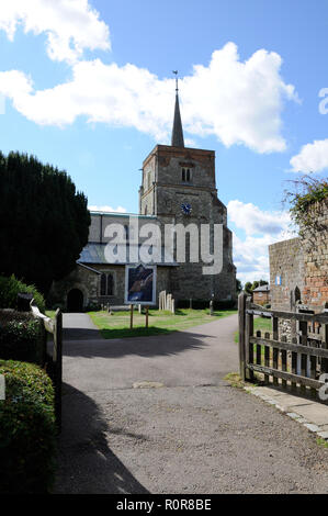 St Leonard Chiesa, Flamstead, Hertfordshire, fu restaurato alla fine del XIX secolo e conserva le funzionalità da Norman per periodo georgiano Foto Stock