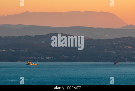 Sunrise in Izola, Slovenia Foto Stock