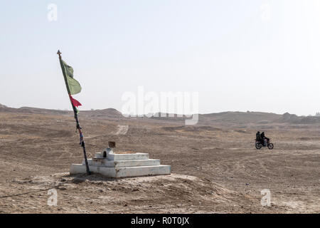 Santuario Sufi e grave, vecchia città Balkh, Nord Afghanistan Foto Stock