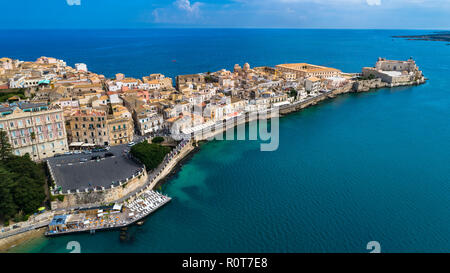 Antenna. Ortigia è una piccola isola che è il centro storico della città di Siracusa, in Sicilia. L'Italia. Foto Stock