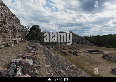 Le rovine della città maya di Kabah, Yucatan, Messico. Foto Stock
