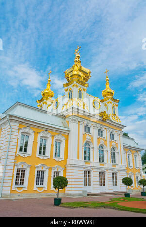 Palace Cattedrale dei Santi Pietro e Paolo Peterhof, nei pressi di San Pietroburgo, Russia Foto Stock