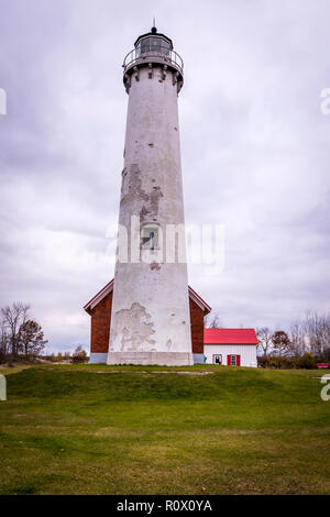 Tawas Point lighthouse sul Lago Huron in Michigan, Stati Uniti d'America. Foto Stock