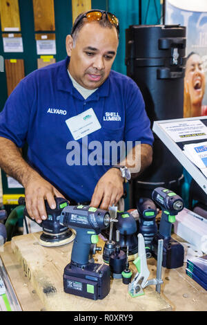 Miami Beach Florida,Centro Convegni,centro,MiaGreen Expo & Conference,Green event,fiera,efficienza energetica,espositore,Festool,utensile elettrico cordless, Foto Stock