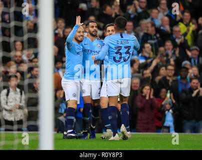 Etihad Stadium, Manchester, Regno Unito. 7 Nov, 2018. UEFA Champions League Football, Manchester City versus Shakhtar Donetsk; David Silva del Manchester City celebra il punteggio obiettivo di apertura del gioco nel tredicesimo minuto, 1-0 a credito della città: Azione Plus sport/Alamy Live News Foto Stock