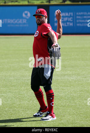 4 novembre 2018 - Cincinnati Reds Eugenio SuÃ¡rez durante il warm up della sessione di allenamento a Les Murakami Stadium nel campus della University of Hawaii a manoa a Honolulu, HI - Michael Sullivan/CSM Foto Stock