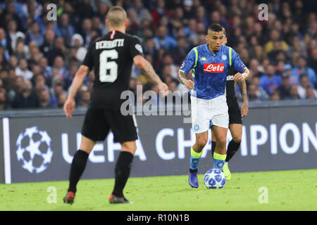 Napoli, Italia. 6 Nov, 2018. Napoli, Campania, Italia, 2018-11-06, la UEFA Champions league SSC Napoli - Parigi Saint Germain in immagini Allan in azione Credit: Fabio Sasso/Pacific Press/Alamy Live News Foto Stock