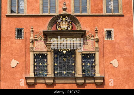 Municipio della Città Vecchia con la capitale del regno iscrizione, Praga Foto Stock