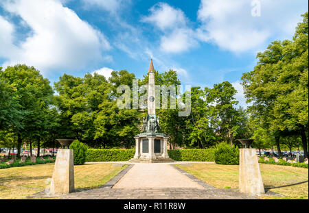 Militare sovietica Memorial Cemetery a Potsdam, Germania Foto Stock