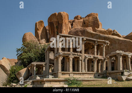 Toro monolitico, Hampi, Karnataka, India Foto Stock