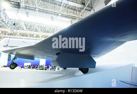 Zhuhai, Cina. 08 Nov, 2018. Il CH-7 aereo può essere visto a Zhuhai Air Show 2018 di Zhuhai, Cina del sud della provincia di Guangdong. Credito: SIPA Asia/Pacific Press/Alamy Live News Foto Stock