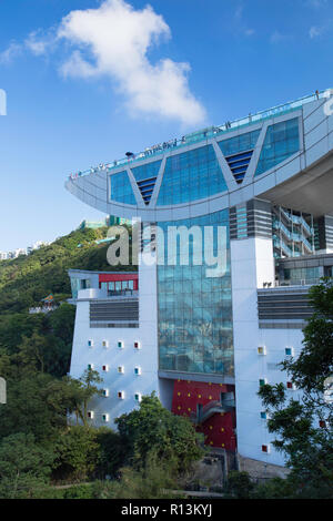 La torre di picco sul Victoria Peak, Isola di Hong Kong, Hong Kong Foto Stock