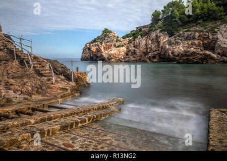 Cala de Deia, Maiorca, isole Baleari, Spagna, Europa Foto Stock