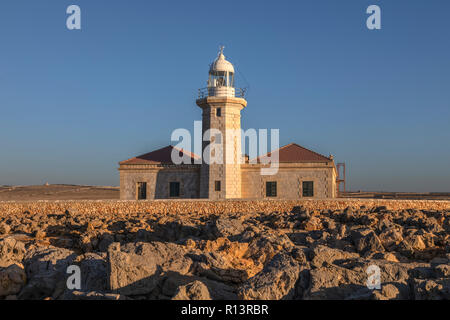 Punta Nati lighthouse, Menorca, isole Baleari, Spagna, Europa Foto Stock