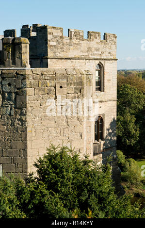 Castello principale hall, intrattenimento e ristorante edificio. Il Castello di Warwick, Inghilterra Foto Stock