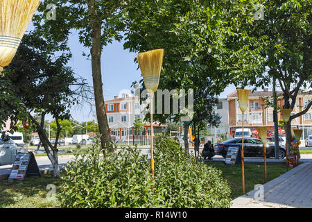 EDIRNE, Turchia - 26 Maggio 2018: tipica strada nella città di Edirne, la Tracia Orientale, Turchia Foto Stock