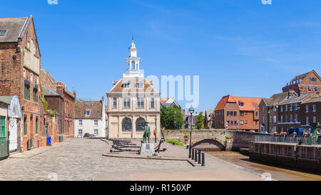 King's Lynn Norfolk King's Lynn Custom House o ufficio informazioni turistiche King's Lynn Hereford Quay Norfolk Inghilterra GB UK Europa Foto Stock