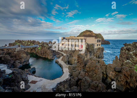 Lavapool, Porto Moniz, Madeira, Portogallo Foto Stock