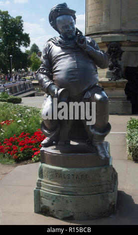 WARWICKSHIRE; Stratford on Avon; BANCROFT giardini; "Falstaff' STATUA Foto Stock