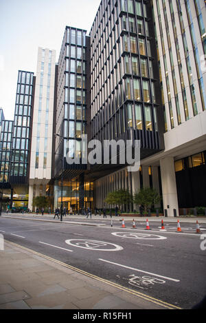 Schroders La sede centrale di Londra nella recentemente completato il nuovo edificio uffici a 2, London Wall posto, City of London, England, Regno Unito Foto Stock