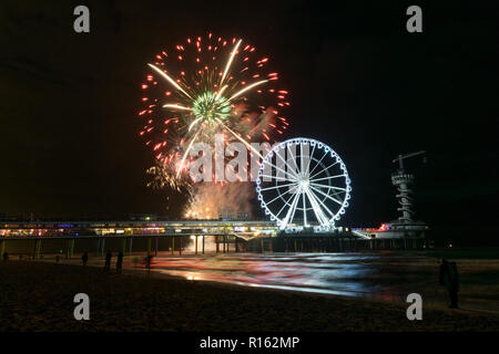 International festival dei fuochi d'artificio di Scheveningen, vicino a L'Aia, Paesi Bassi Foto Stock