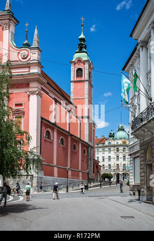 LJUBLJANA, Slovenia - 28 giugno 2015: la chiesa francescana dell'Annunciazione nel centro di Ljubljana Foto Stock