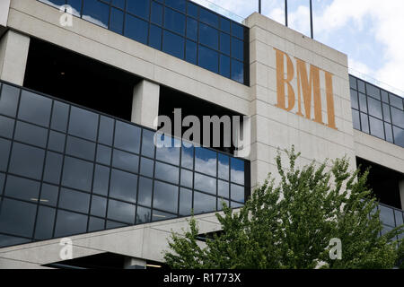 Un segno del logo al di fuori di una struttura occupata dalla diffusione di musica, Inc. (BMI) a Nashville, nel Tennessee, il 9 ottobre 2018. Foto Stock