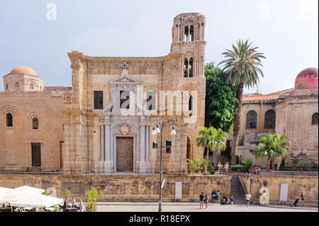 Palermo, Italia - Agosto 2018: il Capitolo la chiesa di San Cataldo a Palermo Foto Stock