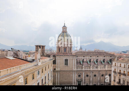 Palermo, Italia - Agosto 2018: il Capitolo la chiesa di San Cataldo a Palermo Foto Stock