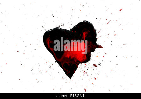 Cuore nero con gocce di colore rosso e nero gocce di vernice spray sguazzare isolati su sfondo bianco. Foto Stock