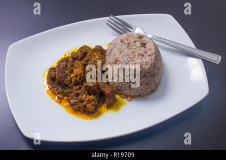 Ofada riso e fonte Foto Stock