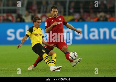 Dortmund, Deutschland. Decimo Nov, 2018. firo: 10.11.2018, calcio, 1.Bundesliga, stagione 2018/2019, BVB, Borussia Dortmund - FC Bayern Monaco di Baviera GOTZE versus HUMMELS | Utilizzo di credito in tutto il mondo: dpa/Alamy Live News Foto Stock