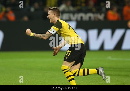 Dortmund, Deutschland. Decimo Nov, 2018. firo: 10.11.2018, calcio, 1.Bundesliga, stagione 2018/2019, BVB, Borussia Dortmund - Bayern Monaco di Baviera giubilo Reus a 1: 1, BVB | Utilizzo di credito in tutto il mondo: dpa/Alamy Live News Foto Stock